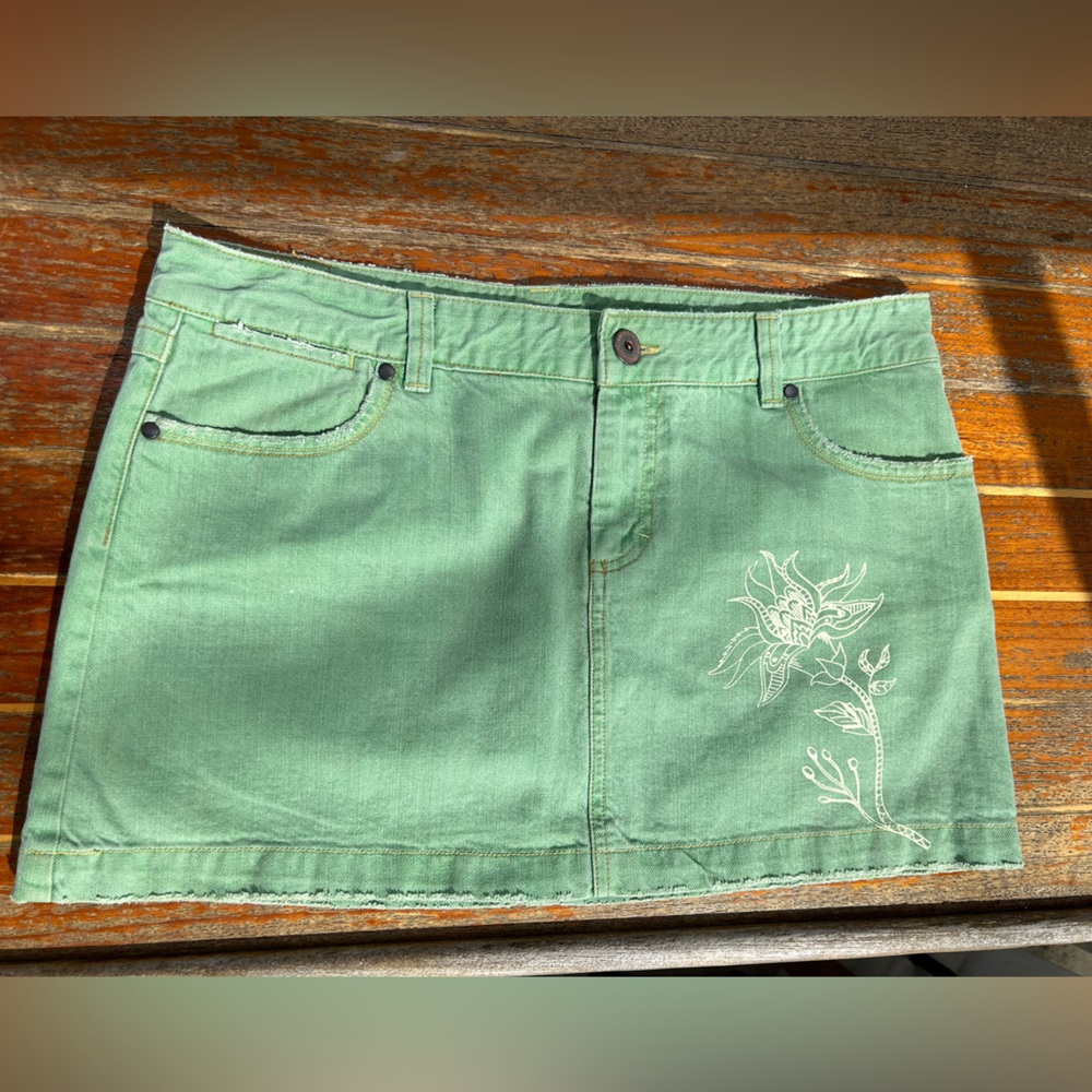 AE Green Denim Skirt with Cute Screenprint